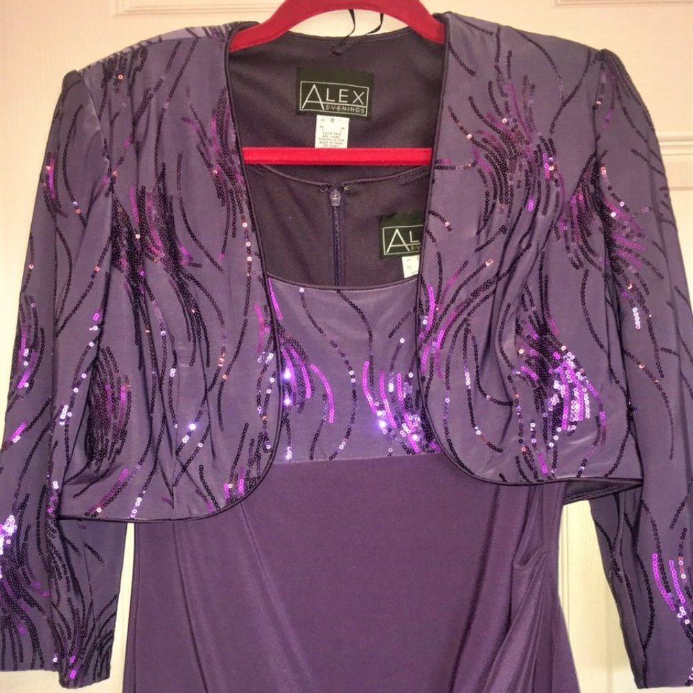 NWOT Beautiful Sleeveless Purple Dress/ Jacket